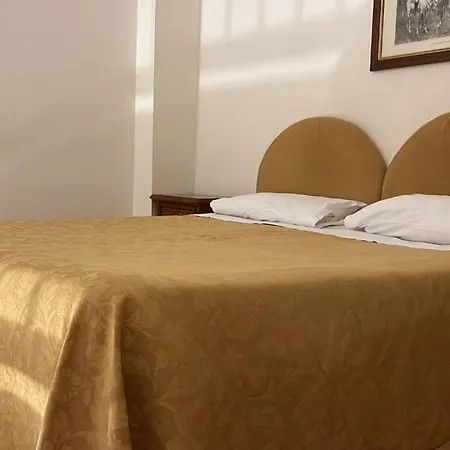 Gatto Bianco Le Dimore Гостьовий будинок 3*