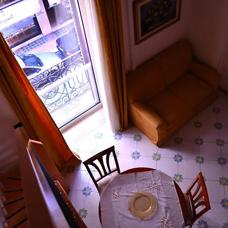 Gatto Bianco Le Dimore Bari