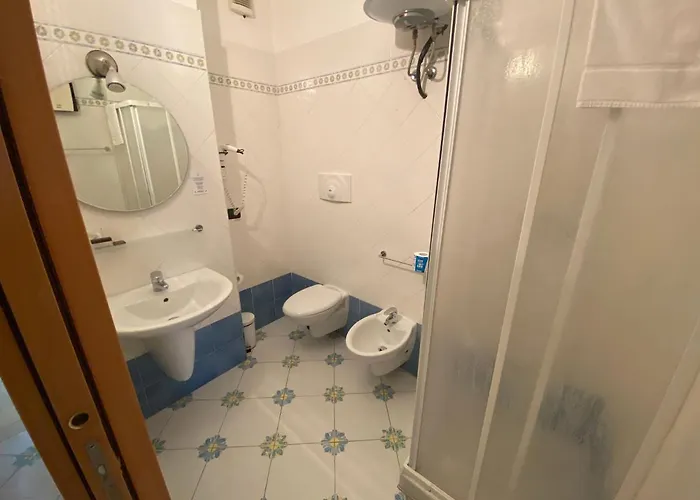 Gatto Bianco Le Dimore 3* 바리