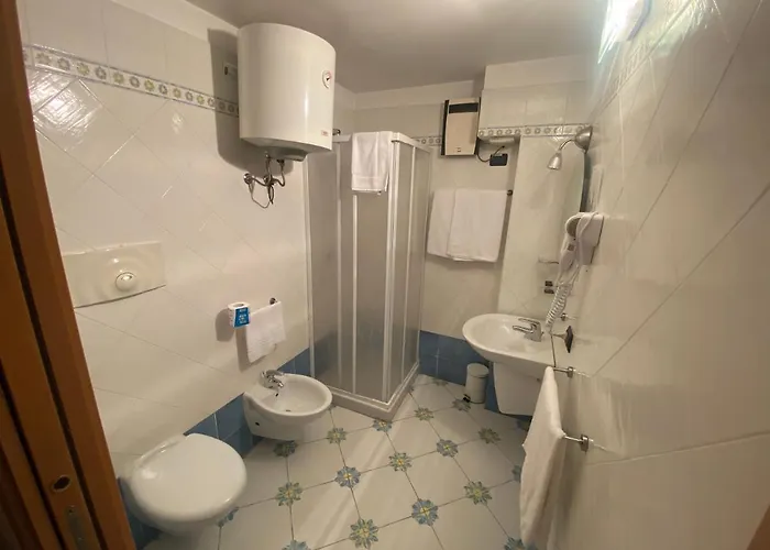 Gatto Bianco Le Dimore 게스트하우스 3*