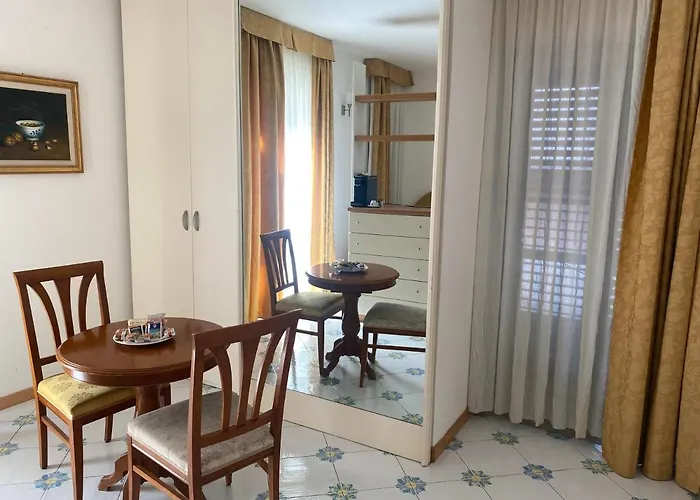 게스트하우스 Gatto Bianco Le Dimore 3*