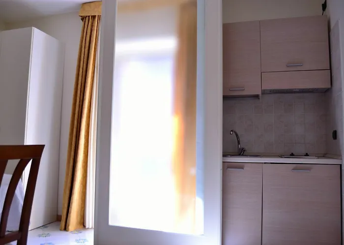 Gatto Bianco Le Dimore 3* 바리