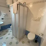 Gatto Bianco Le Dimore Барі