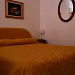 Gatto Bianco Le Dimore Гостьовий будинок 3*