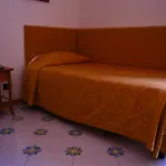 Gatto Bianco Le Dimore Барі