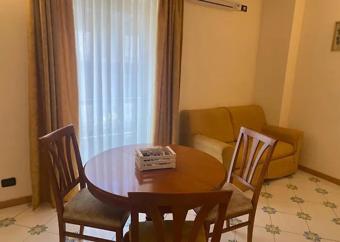 Gatto Bianco Le Dimore בית הארחה 3*