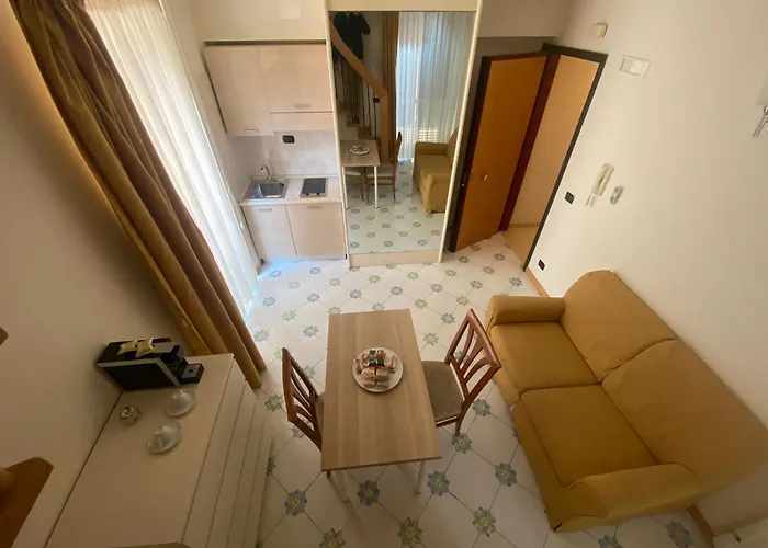 Gatto Bianco Le Dimore Affittacamere 3*